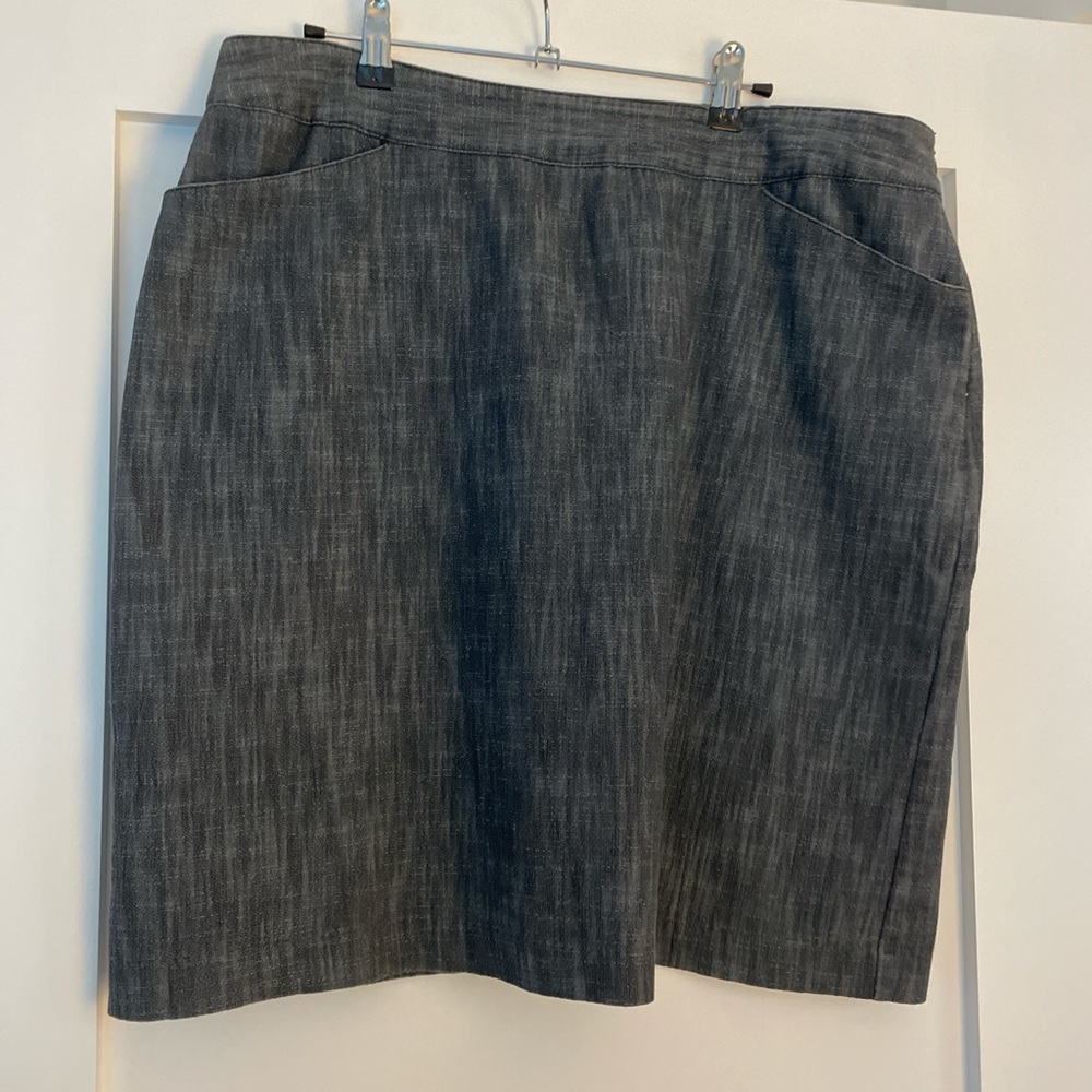 Larry Levine Denim Pencil Skirt